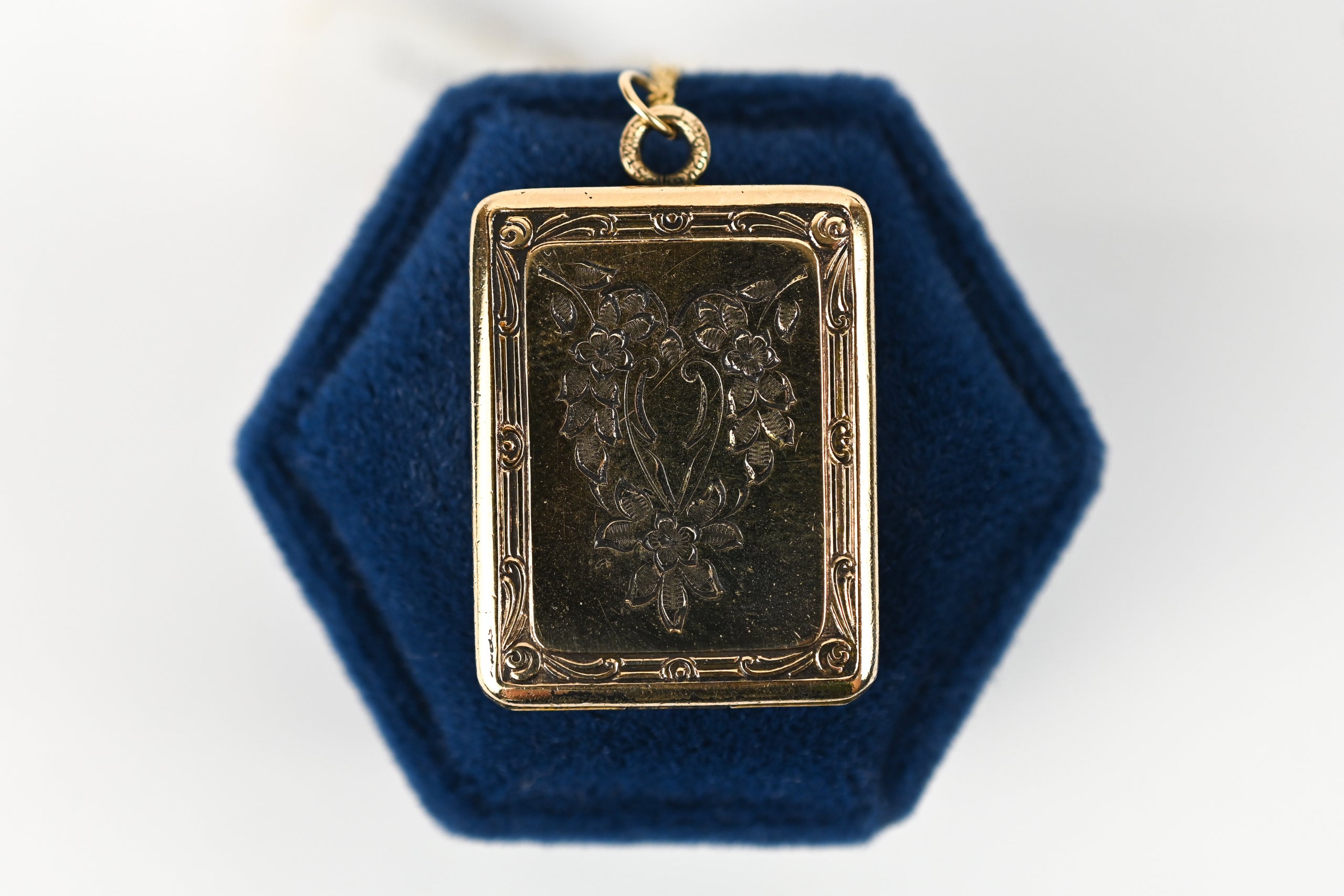 Vintage Starburst with Clear Rhinestone Circle Locket | FLUX